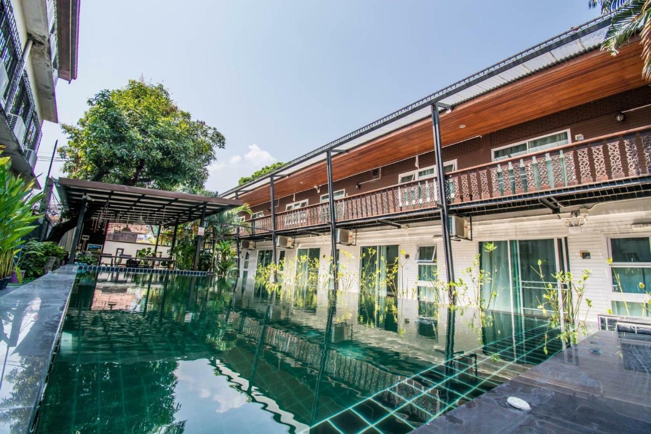 Peng Jai Hotell Chiang Mai Exteriör bild