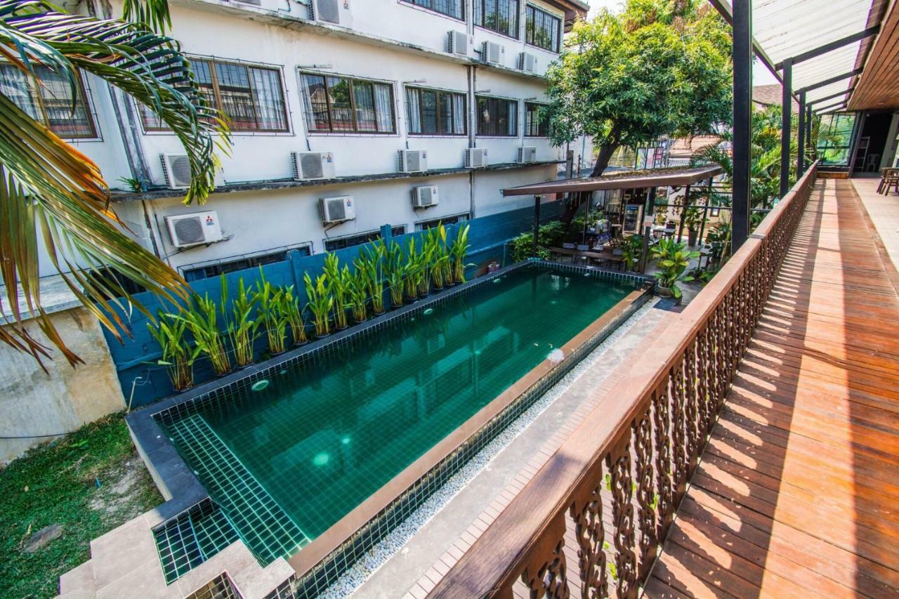 Peng Jai Hotell Chiang Mai Exteriör bild