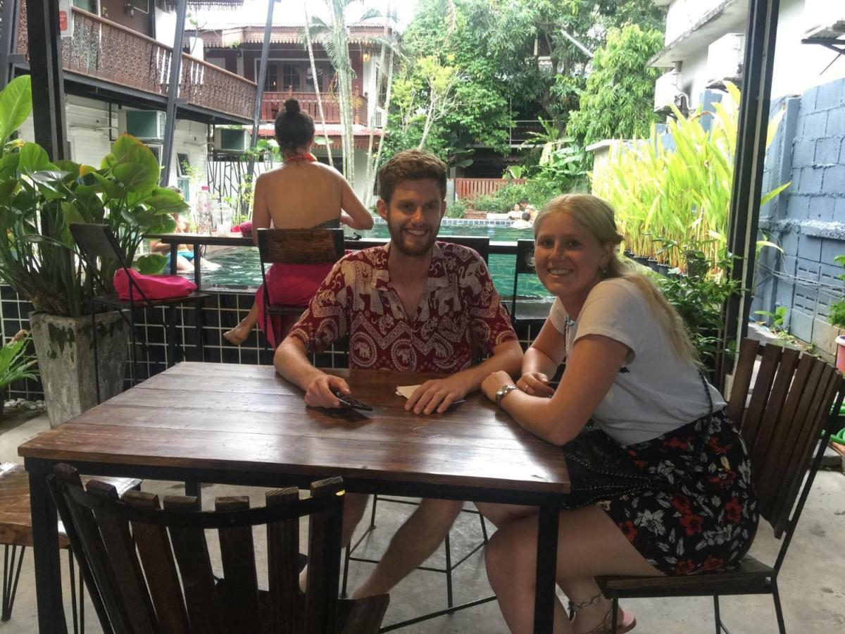 Peng Jai Hotell Chiang Mai Exteriör bild